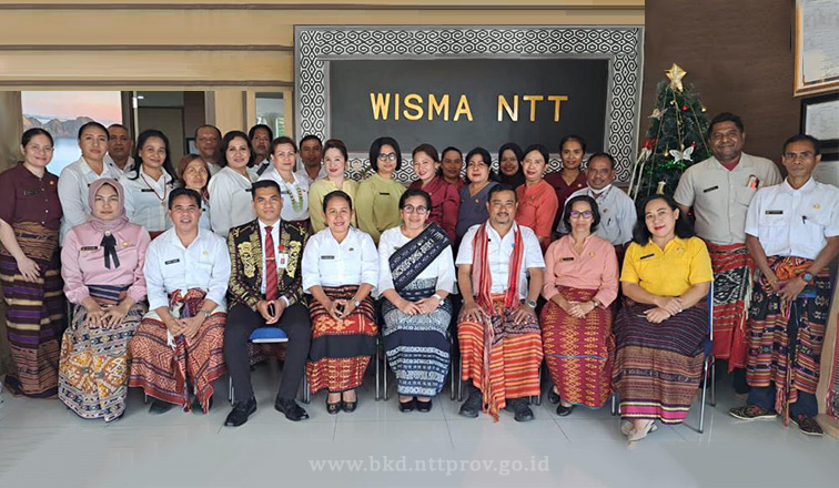 bkdntt-fotobersamaasnbadanpenghubung